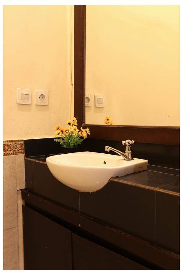 Donna Homestay Sanur Εξωτερικό φωτογραφία