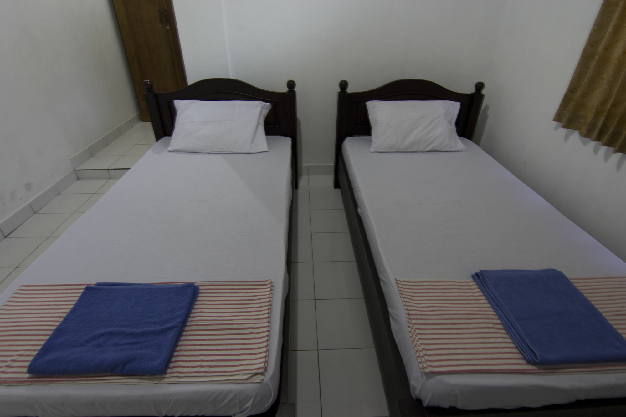 Donna Homestay Sanur Εξωτερικό φωτογραφία